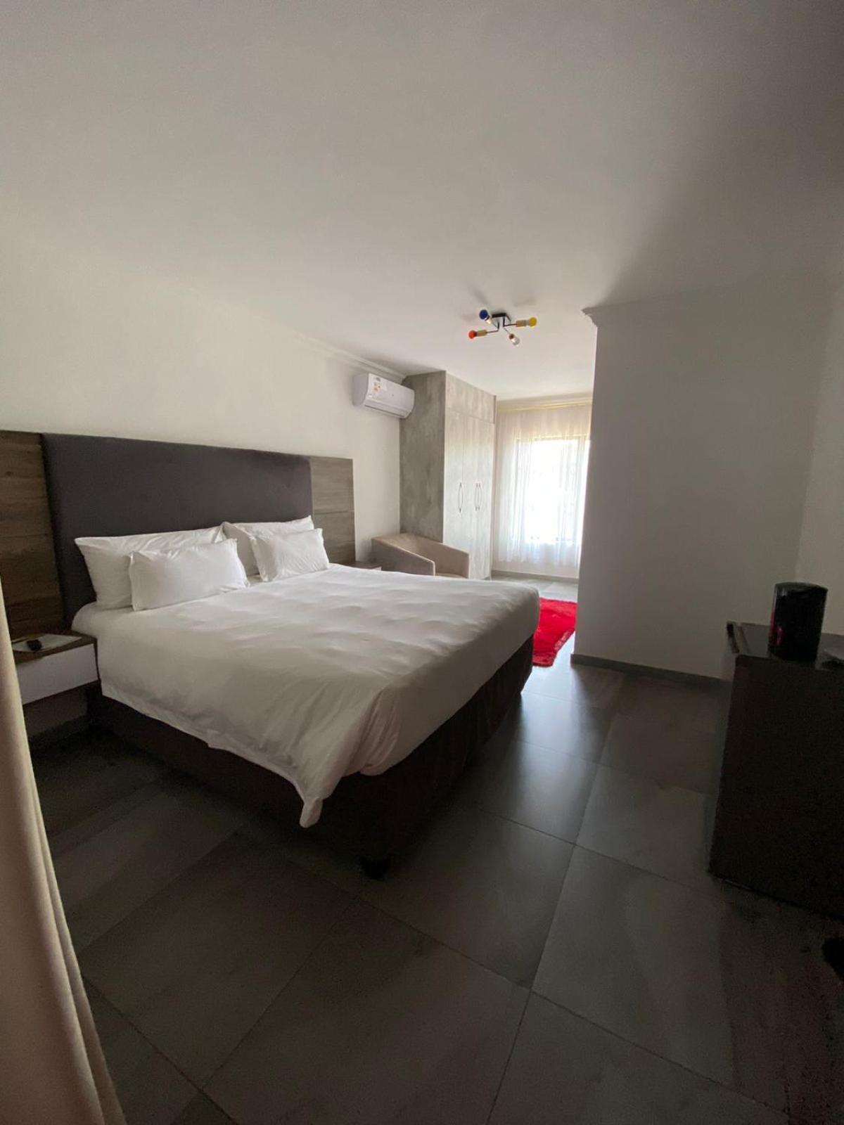 Hotel El Infinito Kempton Park Exterior foto